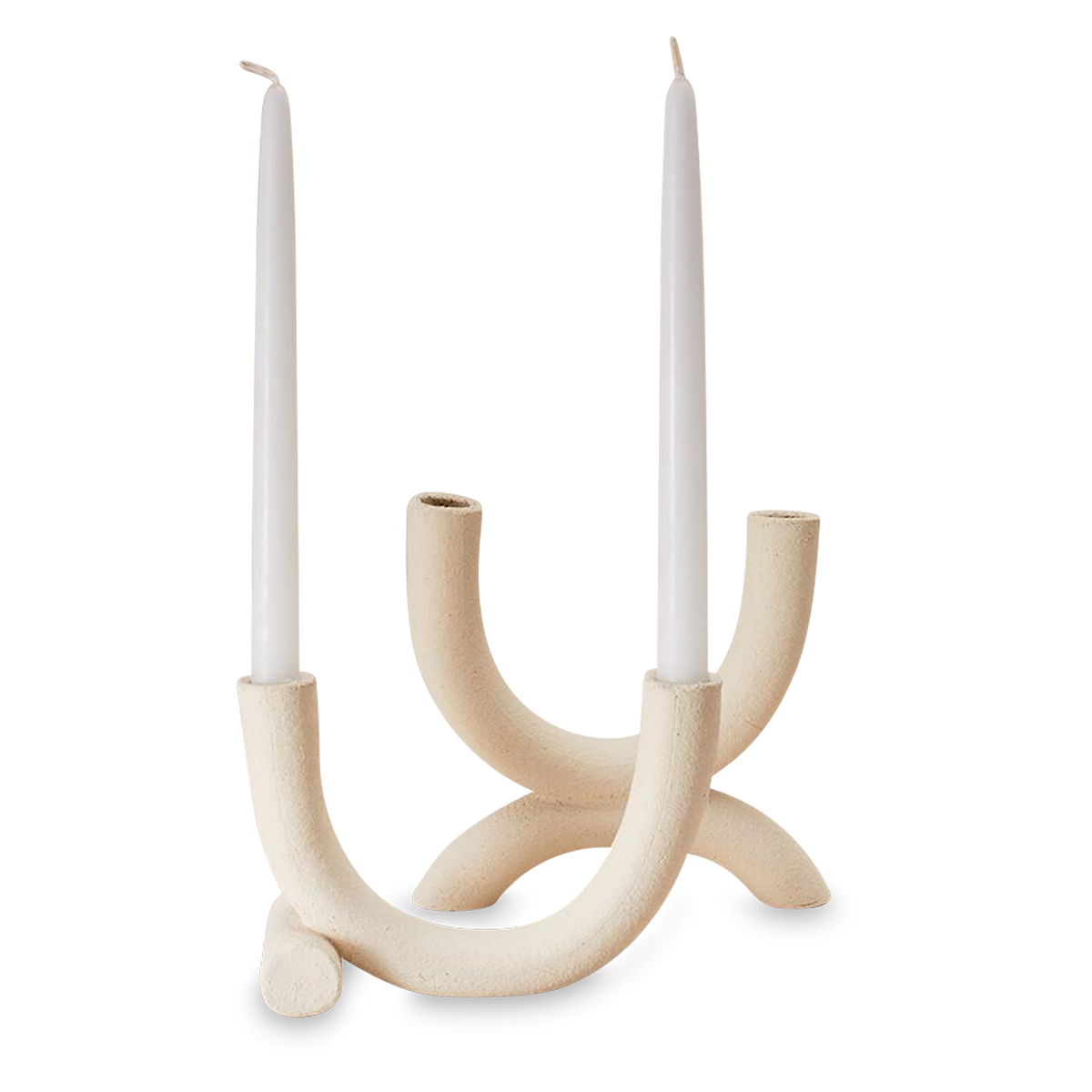 Crafted in raw ceramic, it can stand alone or intertwine with the Harmony Candleholder.