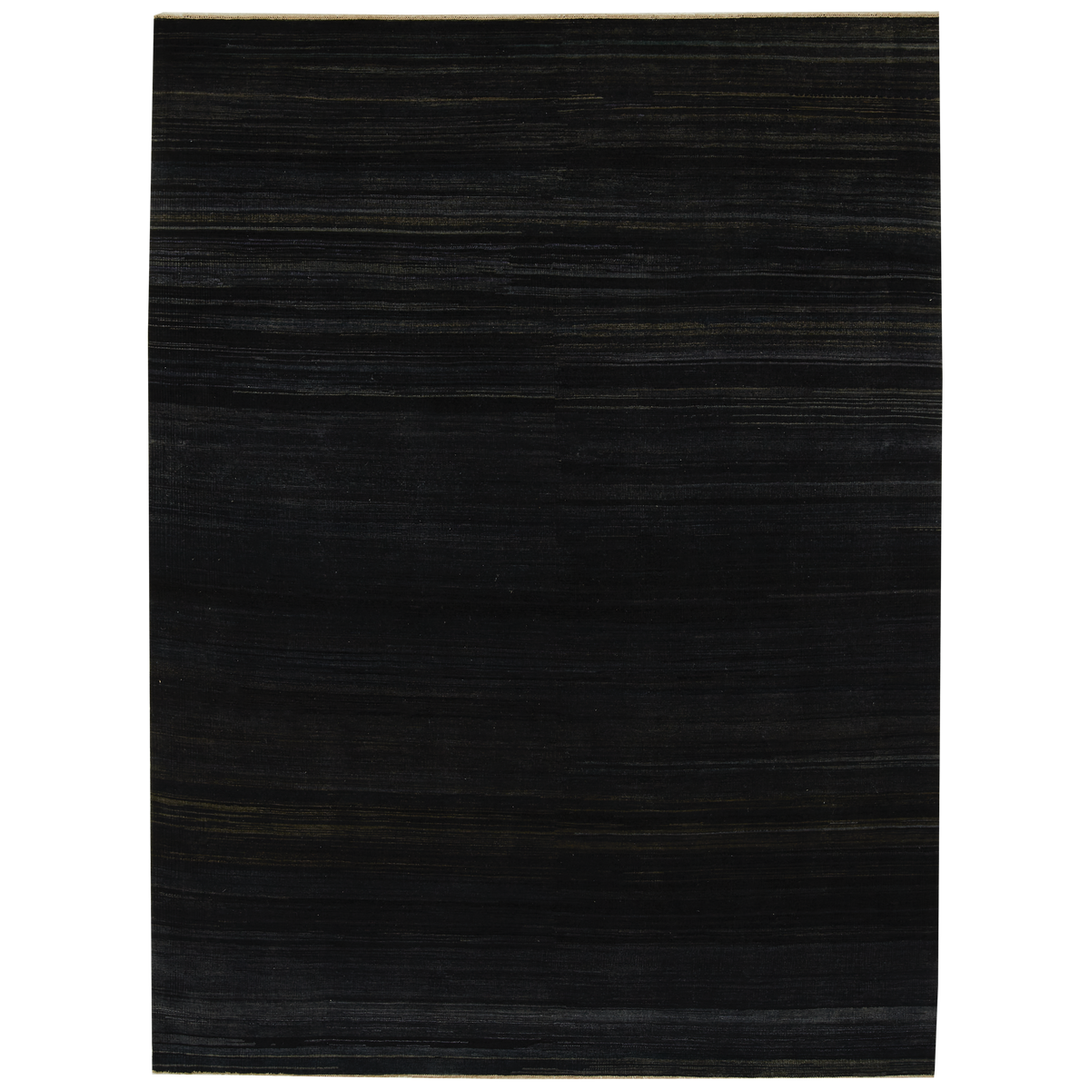 Through intricate weaves, knotting techniques and the use of colour, Elte's Solid and Textured rugs add warmth and depth to any space.