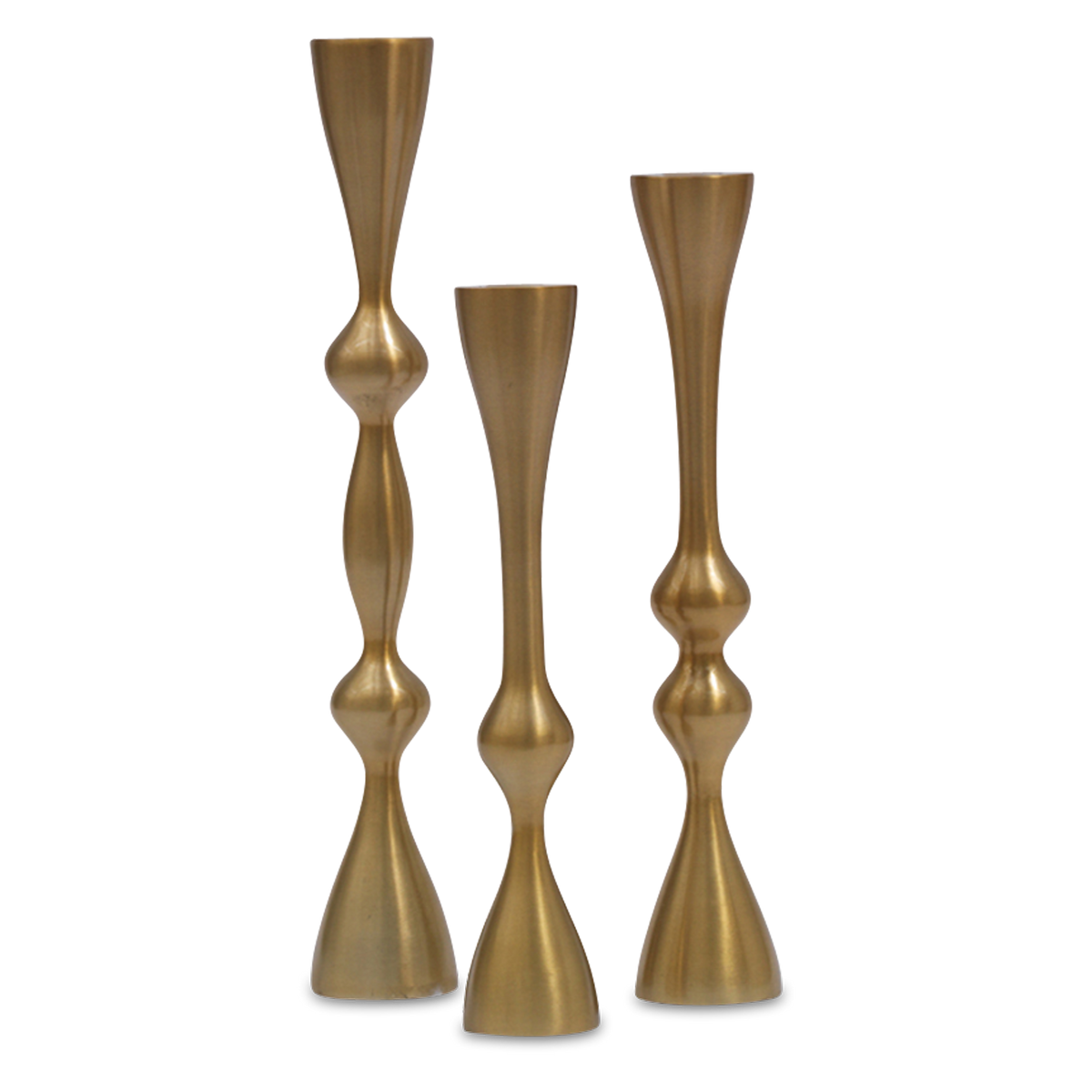 The Curved Candleholder features an elegant matte brass finish with a vintage modern look.