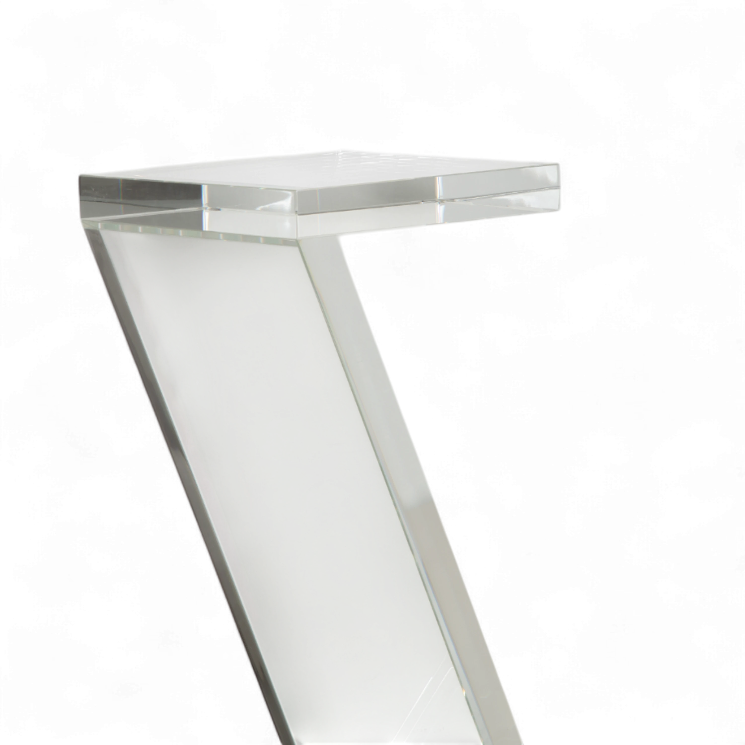 Z Pull Up Table