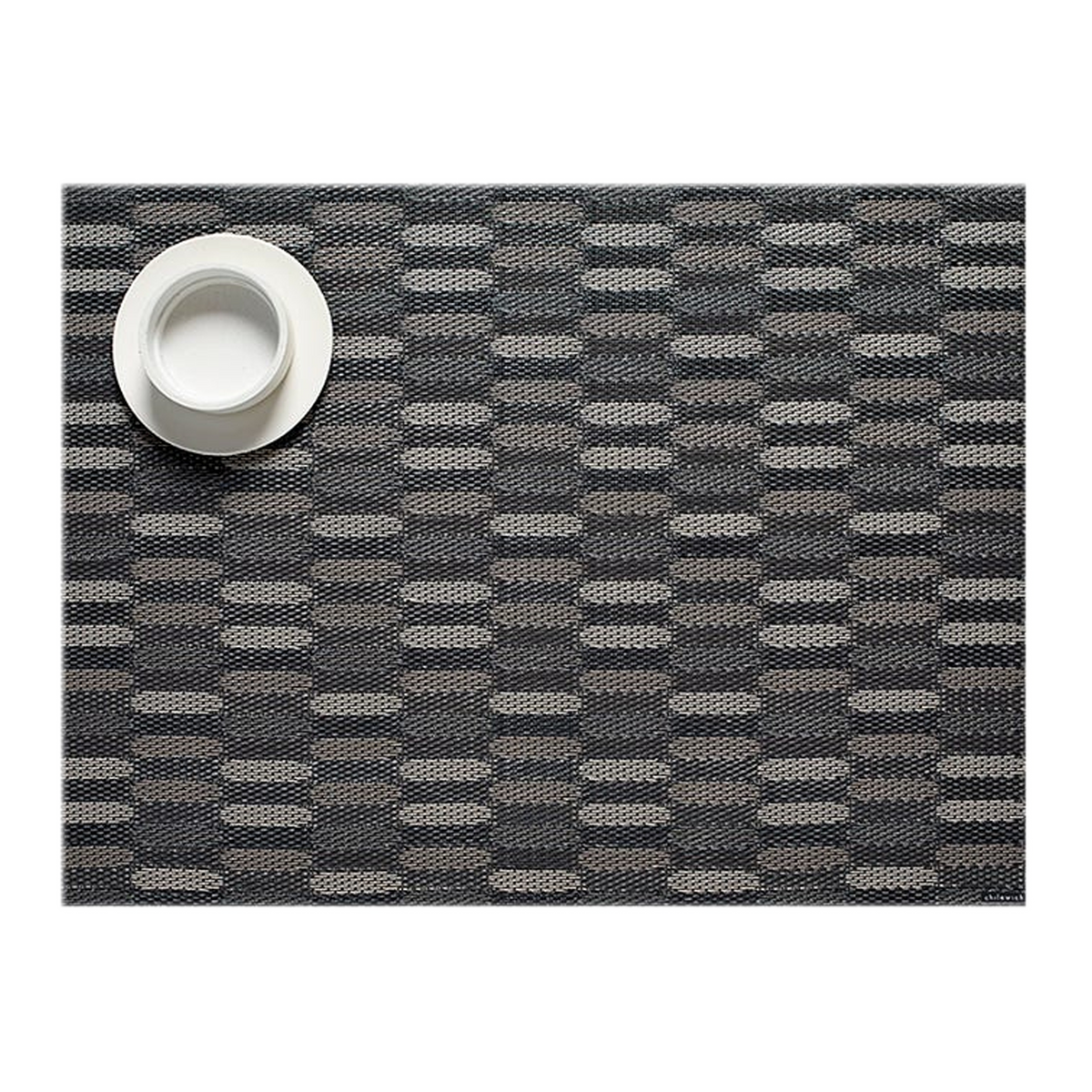 Exceptional in its versatility, Pebble is a richly textured canvas for Chilewich's nuanced approach to neutrals.