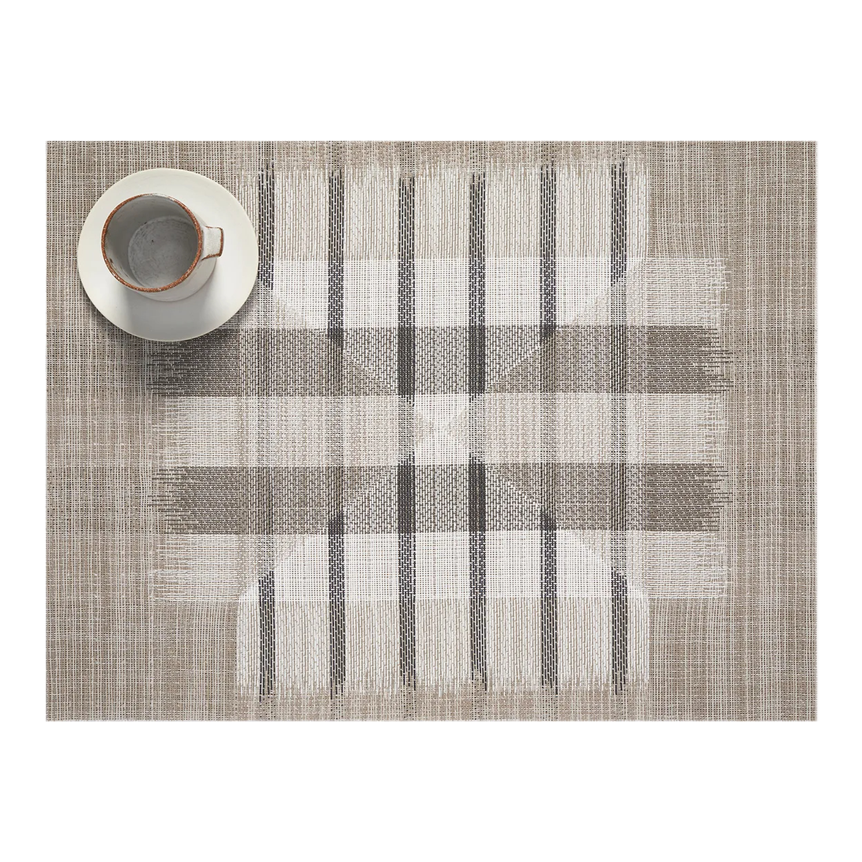 Developed with an eye to the robust textures and expansive scales of the natural world, Mesa is a modern interpretation of basketry: the ancient craft of making interwoven objects.