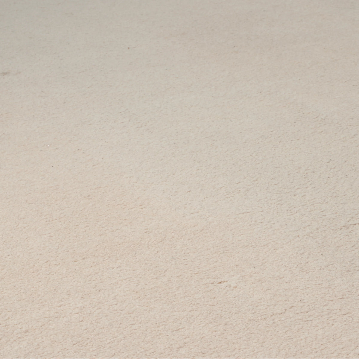 Amary Taupe