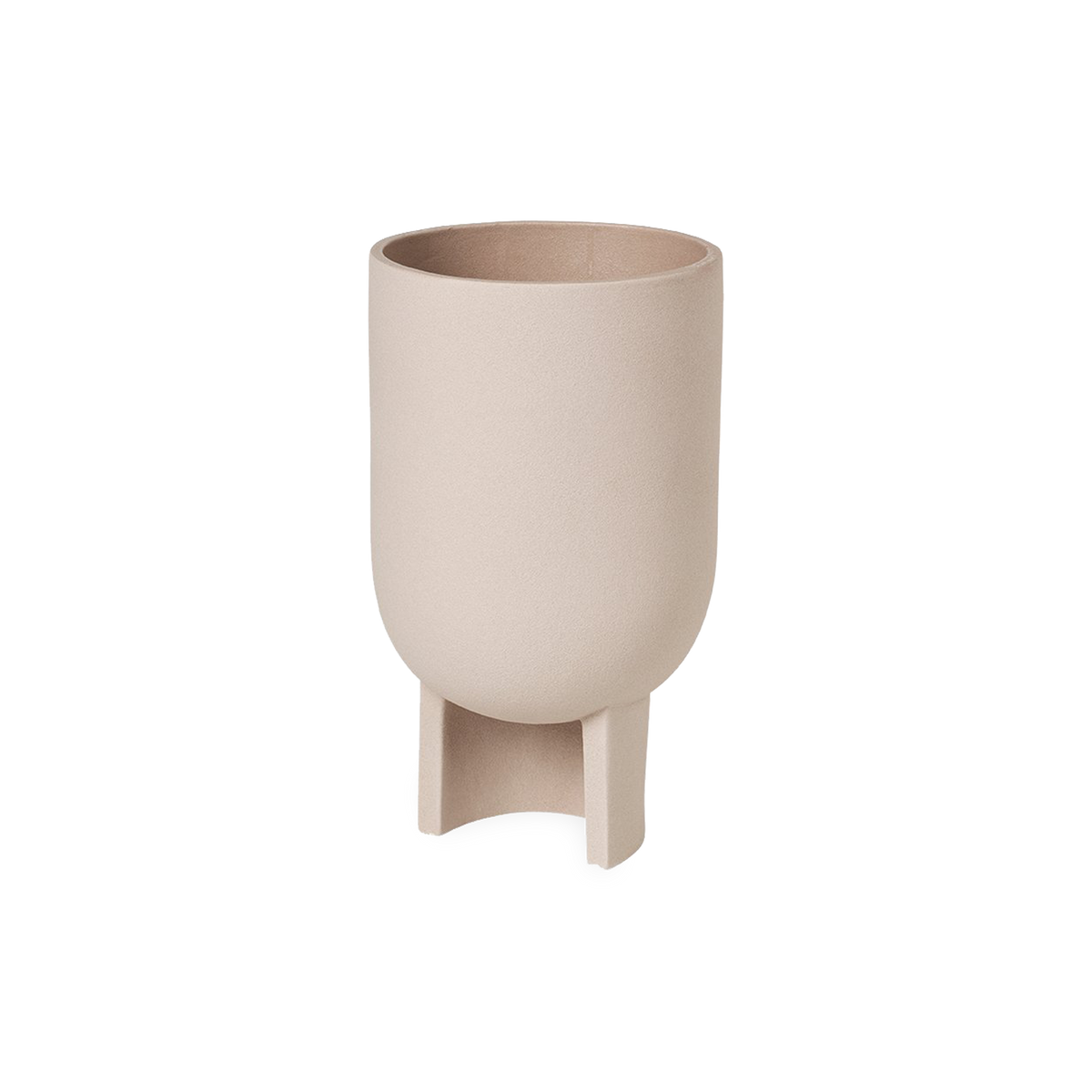 This decorative flower pot is made out of durable terracotta and the final finish is made with a stylish red engobe.