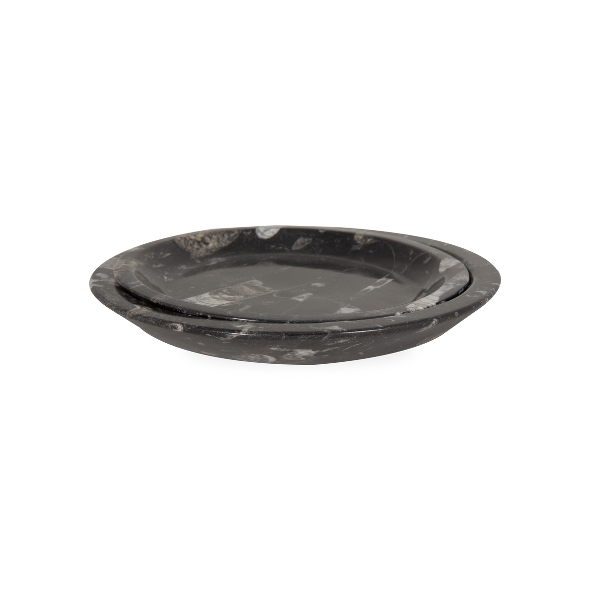 This stunning Marble Bowl features dynamic and contrasting black and white tones.